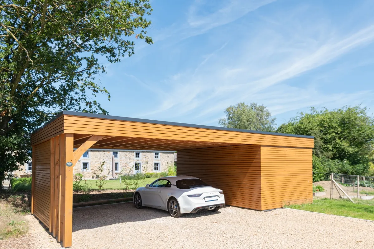 Carport à toiture plate 