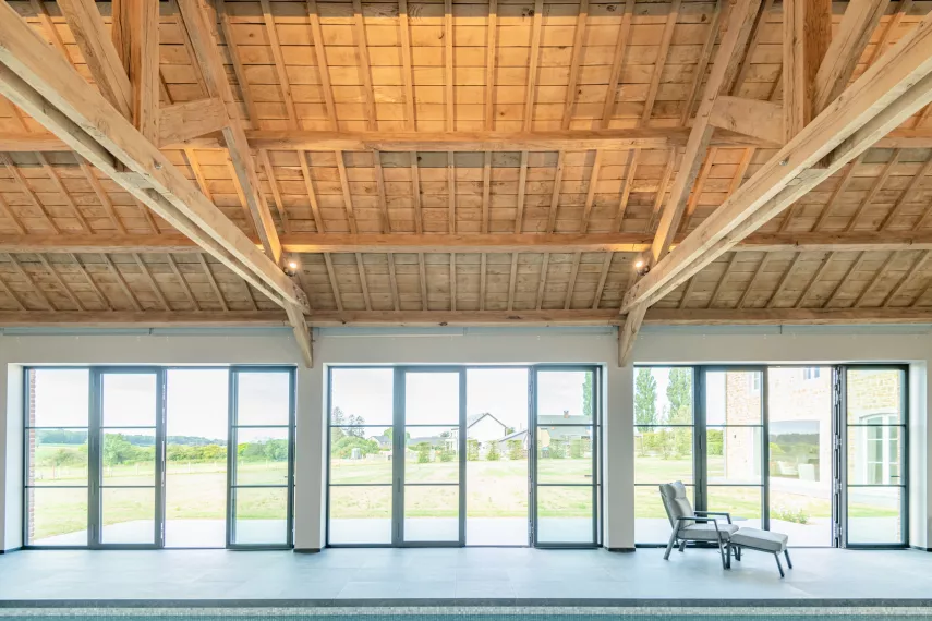 Poolhouse en bois intérieur 
