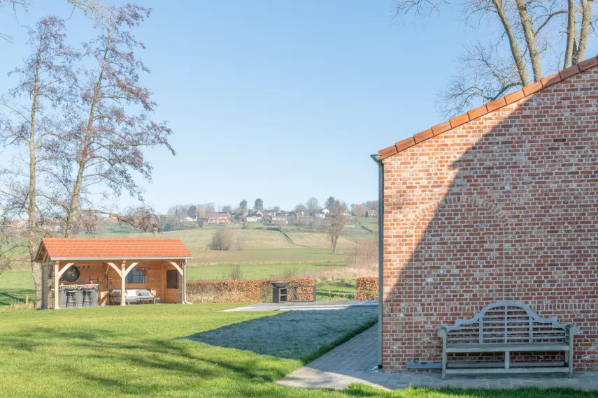 Bar couvert en bois