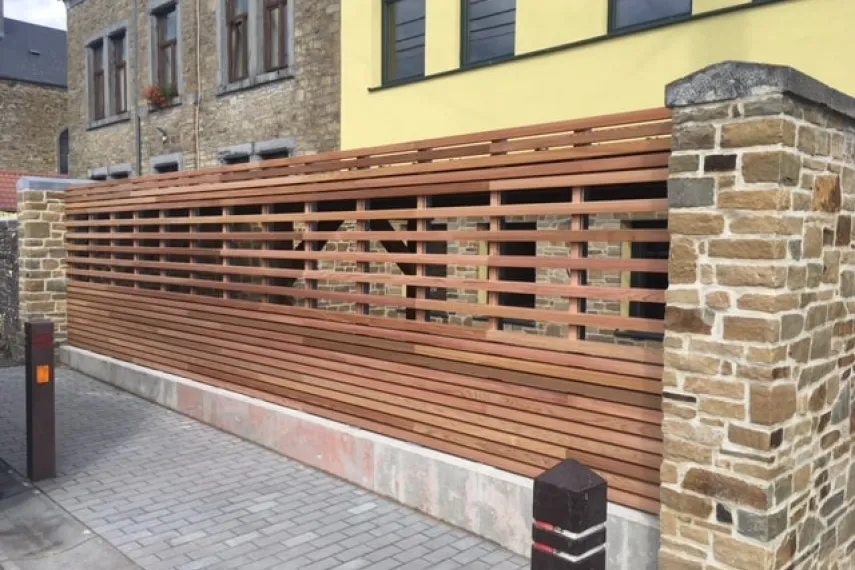 Projet sur mesure un abri à vélo pour une école