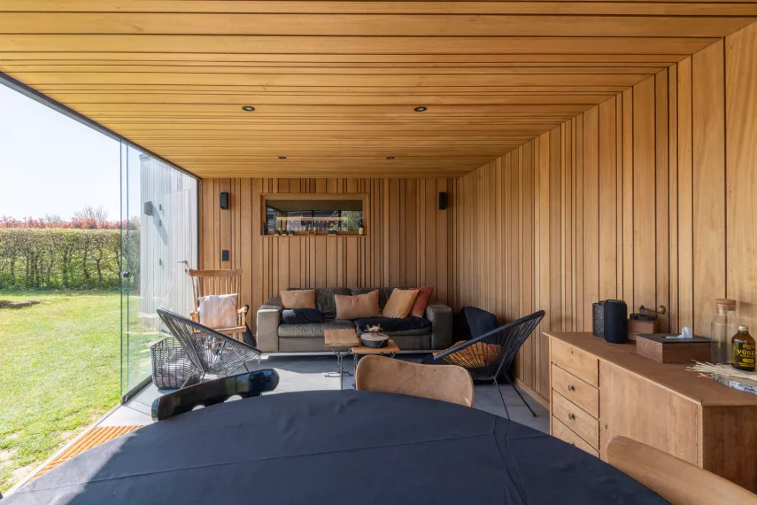 Poolhouse à Bleret