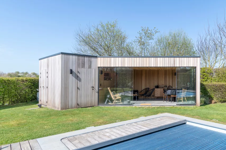 Poolhouse à Bleret