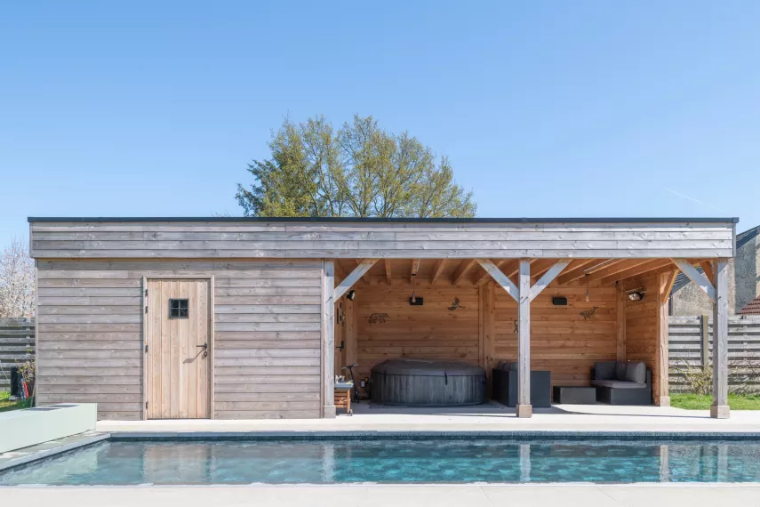Poolhouse et terrasse couverte à Jodoigne