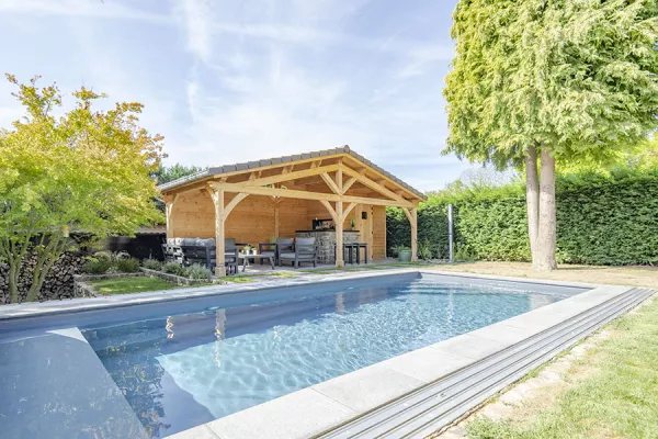 majesty-wood-poolhouse.jpg